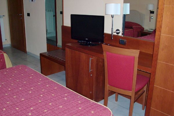 Pisani Hotel (San Nicola la Strada)